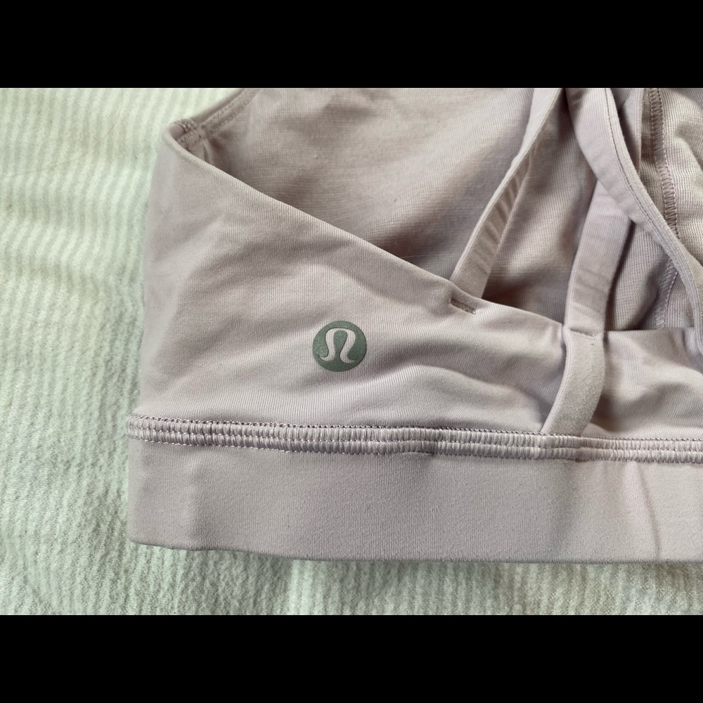 Lululemon bra
